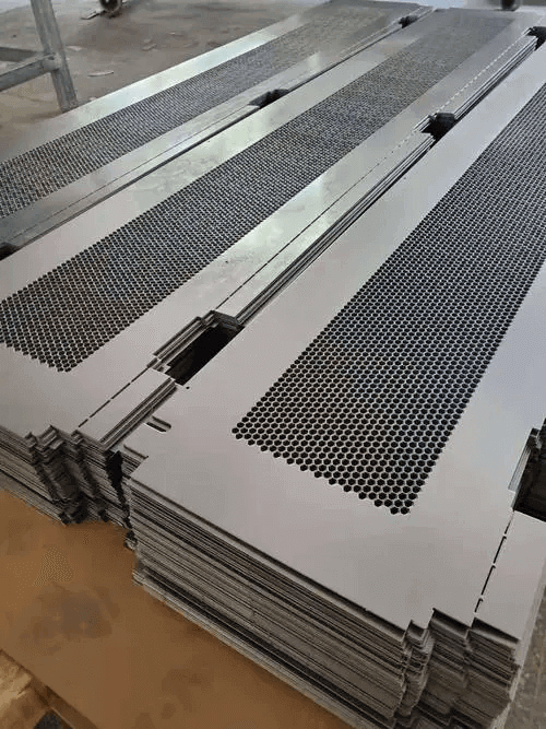 金属冲孔板加工的智能化发展